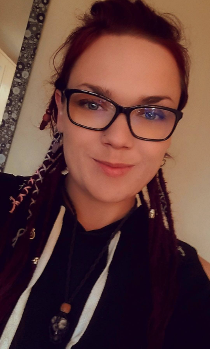 Hannah - The Boe Locs Loctician